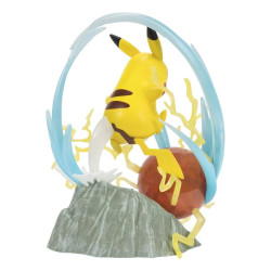 Pokemon Statue Deluxe Pikachu 30 cm avec Effets Lumineux