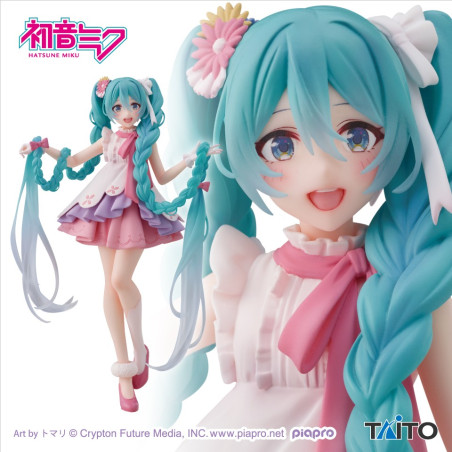 Hatsune Miku Rapunzel Special Figurine Hatsune Miku Rapunzel Special Figurine