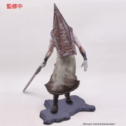 Silent Hill 2 Figurine Pyramid Head